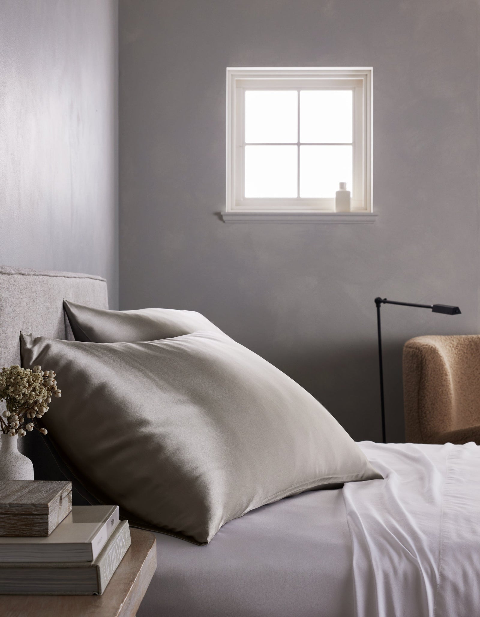 Silk Pillowcase Dove Grey lifestyle